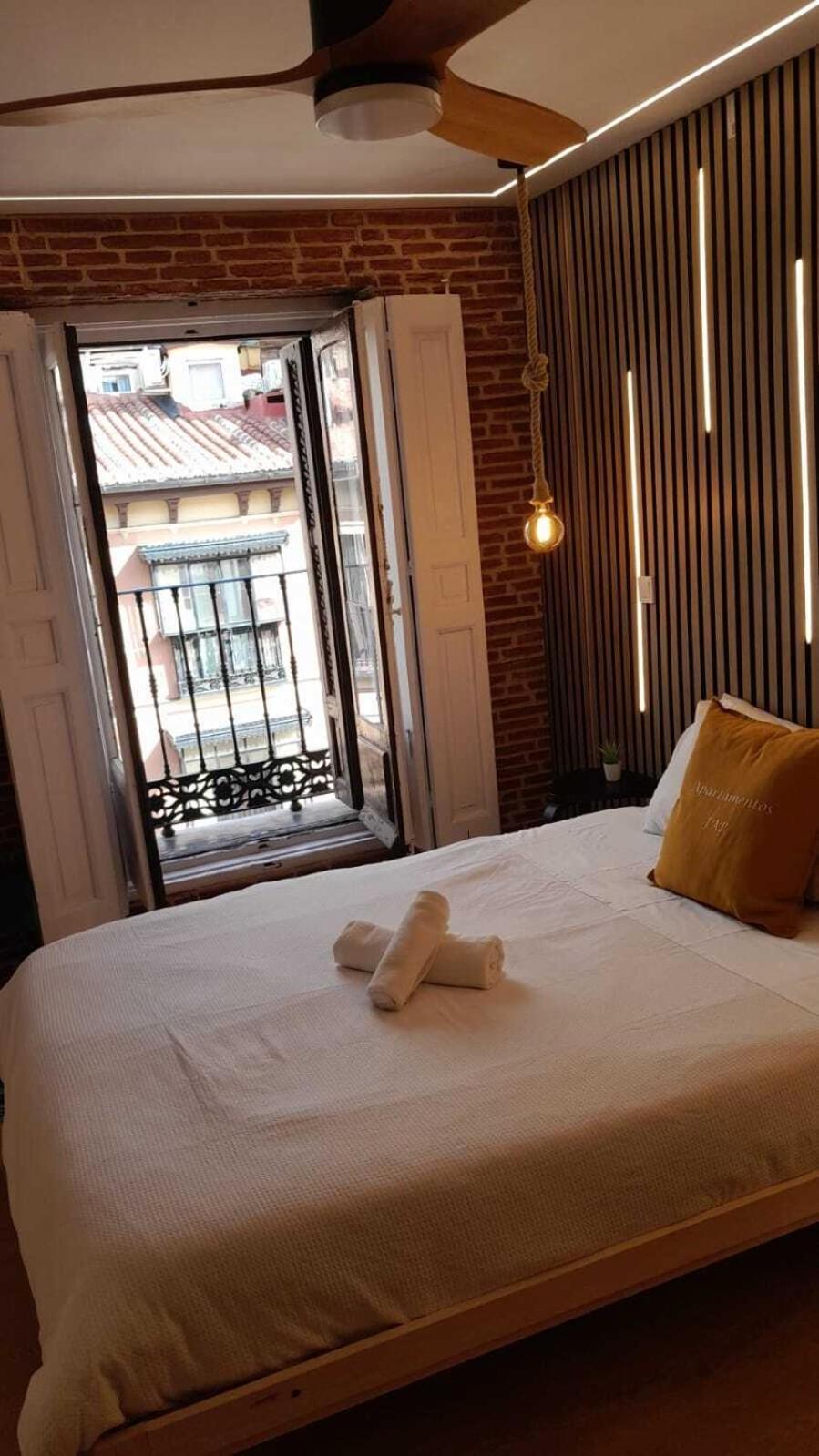 Apartamentos Preciados Madrid Zimmer foto